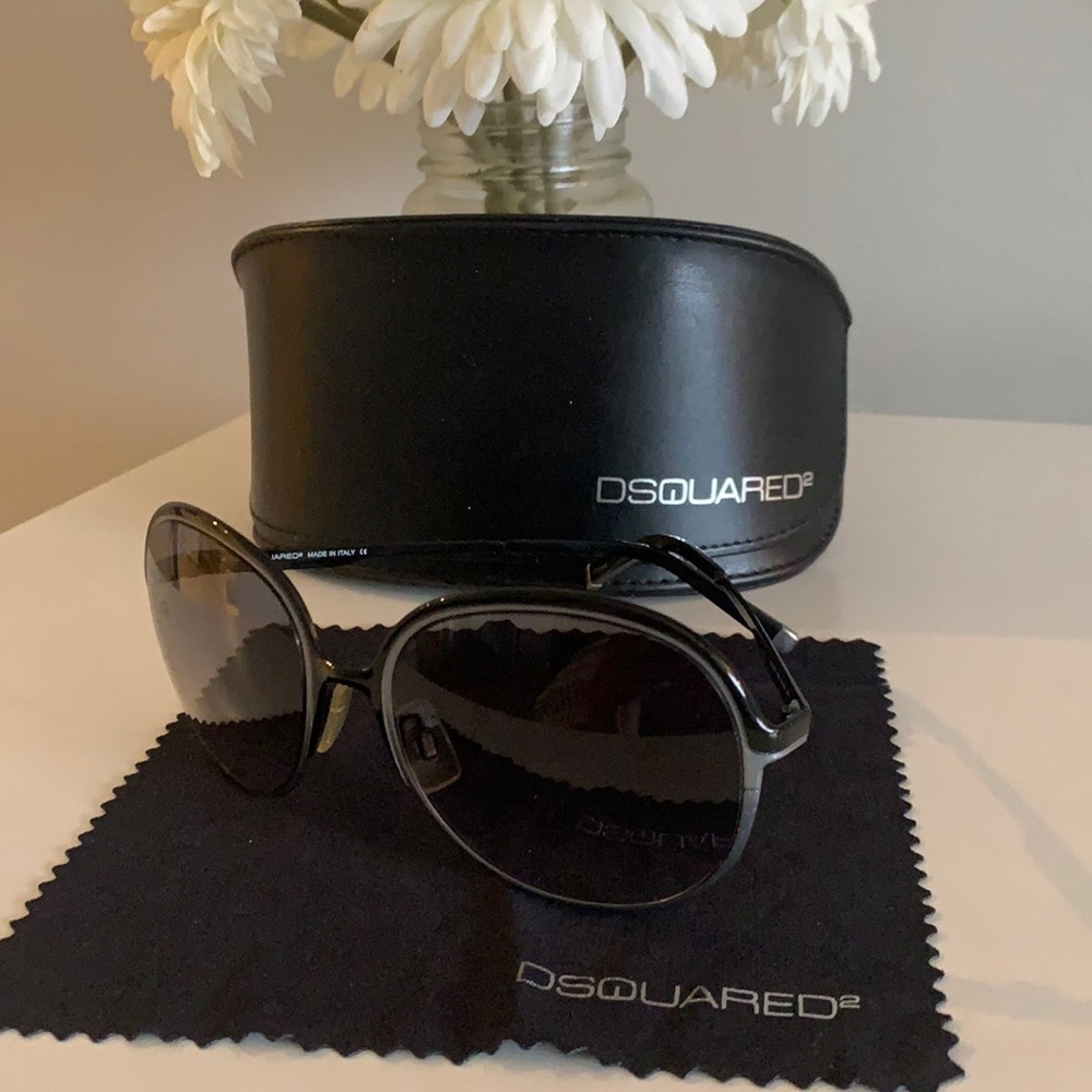 DSQUARED2 Sunnies